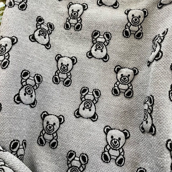 Grey bear embossed jogger set. Never used - Picture 9 of 9